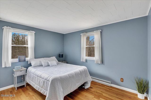 25 Sunset Avenue, Fort Ann, NY 12827