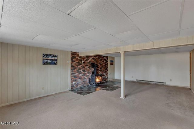 25 Sunset Avenue, Fort Ann, NY 12827