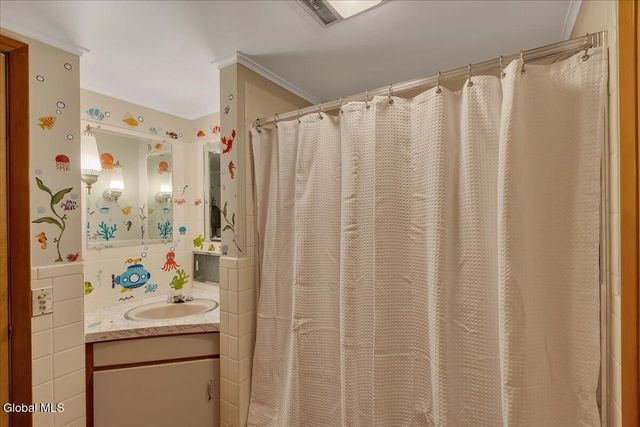 25 Sunset Avenue, Fort Ann, NY 12827