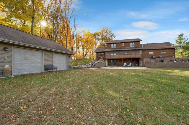 3204 HWY C, Oconto Falls, WI 54154