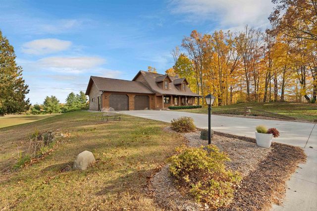 3204 HWY C, Oconto Falls, WI 54154