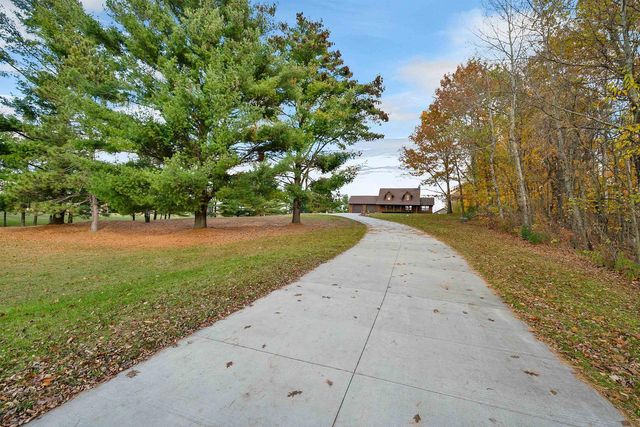 3204 HWY C, Oconto Falls, WI 54154