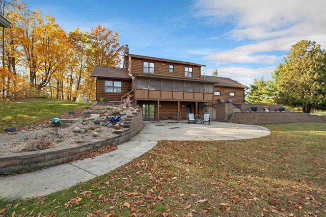 3204 HWY C, Oconto Falls, WI 54154