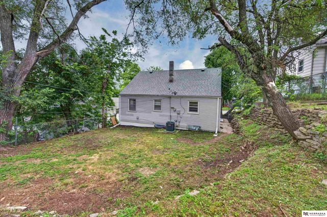 4210 N 65th Avenue, Omaha, NE 68104