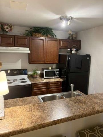 416 Granville Court, Sandy Springs, GA 30328