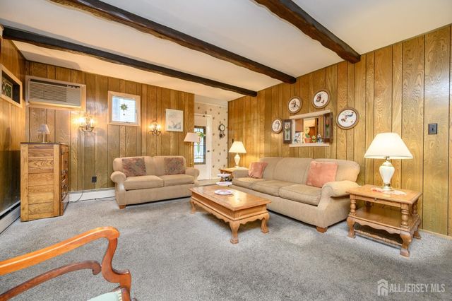 69 Stanford Avenue, Colonia, NJ 07067