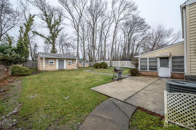 69 Stanford Avenue, Colonia, NJ 07067