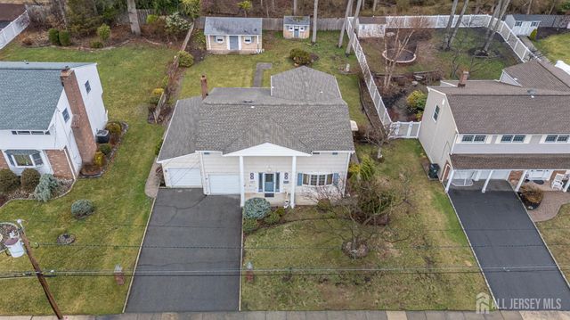 69 Stanford Avenue, Colonia, NJ 07067