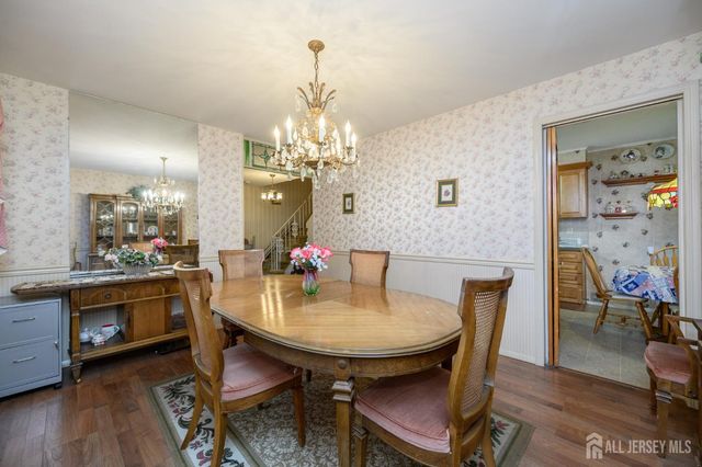 69 Stanford Avenue, Colonia, NJ 07067