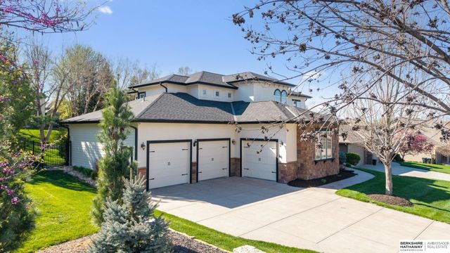 3218 S 184th Terrace, Omaha, NE 68130