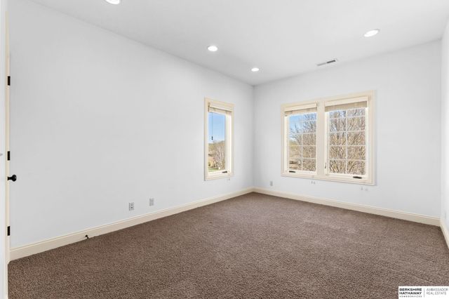 3218 S 184th Terrace, Omaha, NE 68130
