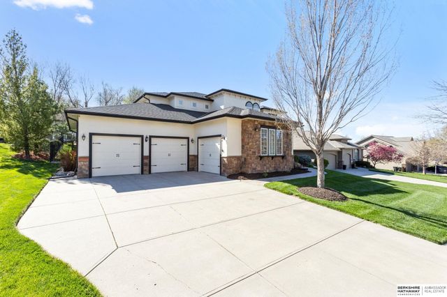 3218 S 184th Terrace, Omaha, NE 68130