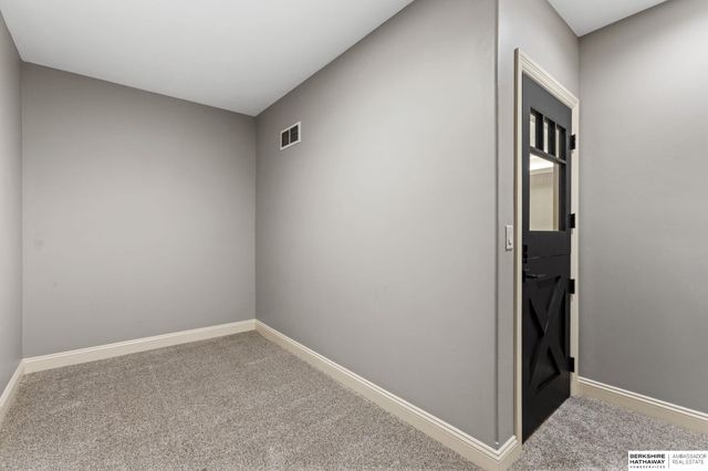 3218 S 184th Terrace, Omaha, NE 68130