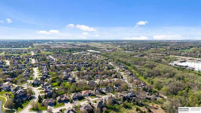 3218 S 184th Terrace, Omaha, NE 68130