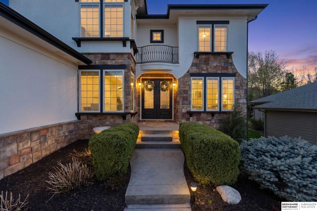 3218 S 184th Terrace, Omaha, NE 68130