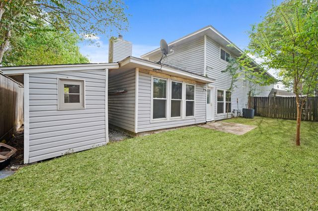 10814 Sugar Hill Drive B, Houston, TX 77042