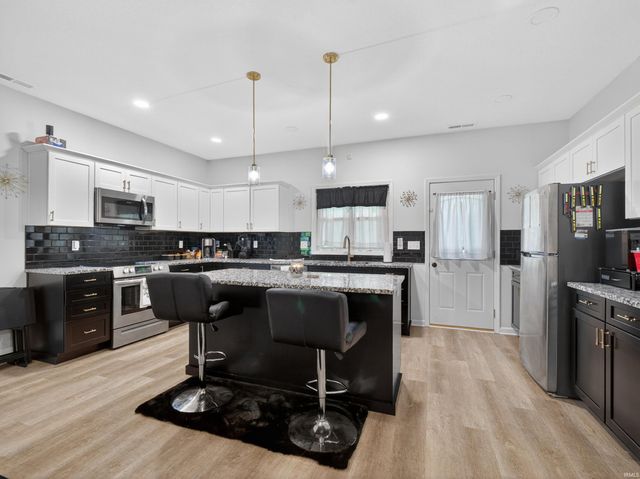 5686 Rothman Road Crossing, Fort Wayne, IN 46835