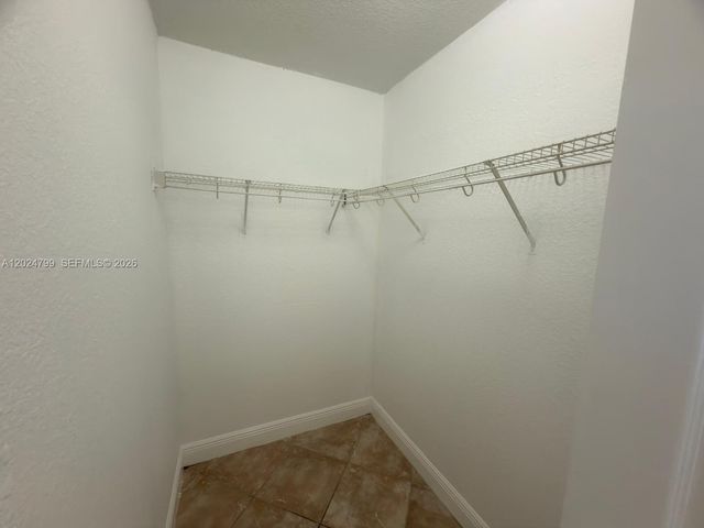 1025 Coral Club Dr 1025, Coral Springs, FL 33071