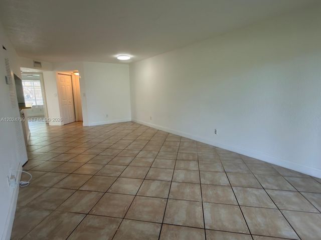 1025 Coral Club Dr 1025, Coral Springs, FL 33071