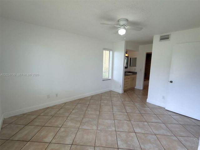1025 Coral Club Dr 1025, Coral Springs, FL 33071