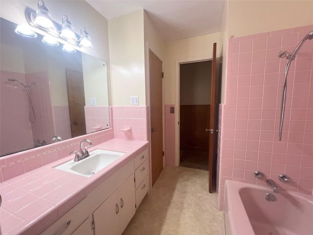 1080 County Road 424, El Campo, TX 77437