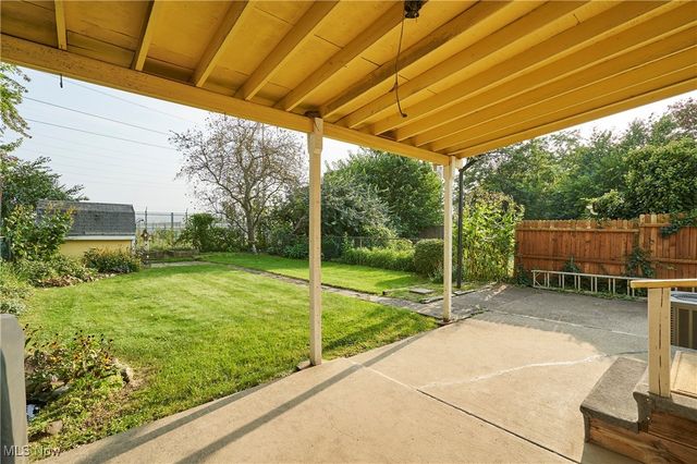 7206 Deveny Avenue, Cleveland, OH 44105