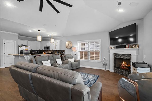 1406 Park Street, Lowell, AR 72745