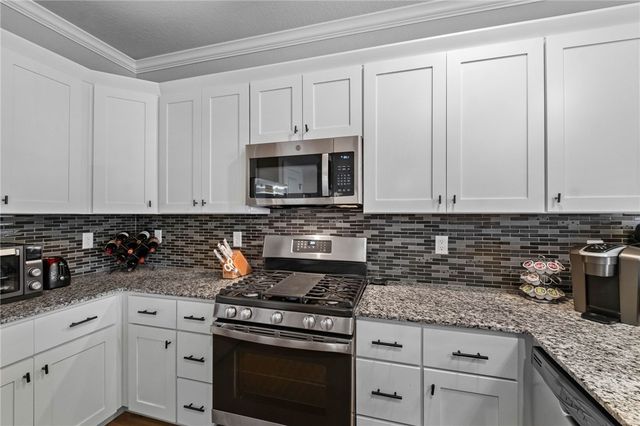 1406 Park Street, Lowell, AR 72745