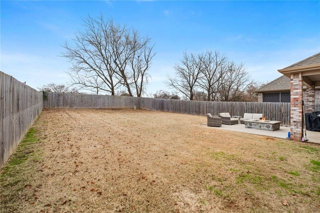 1406 Park Street, Lowell, AR 72745