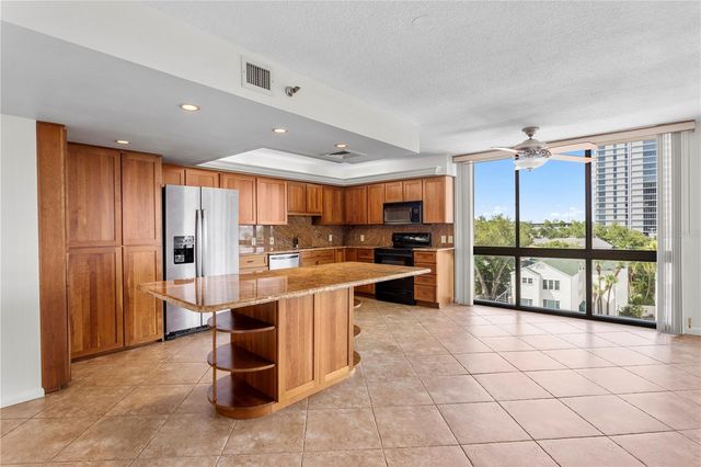 3301 BAYSHORE BOULEVARD 702E, Tampa, FL 33629