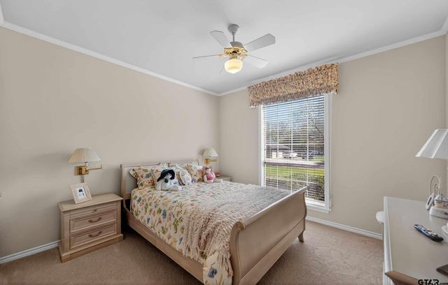 1106 Lonnie Dr, Athens, TX 75752