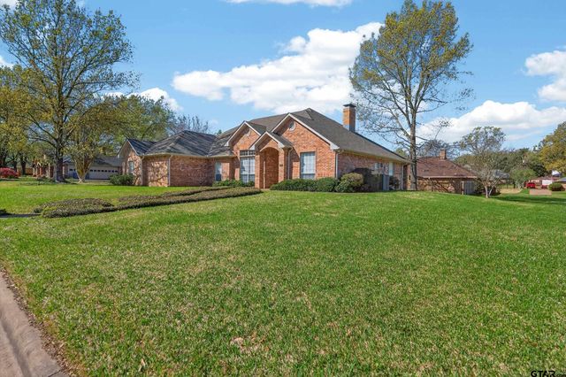 1106 Lonnie Dr, Athens, TX 75752