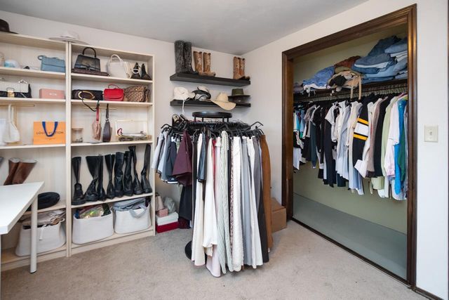 2607 VICKI LANE, Green Bay, WI 54311