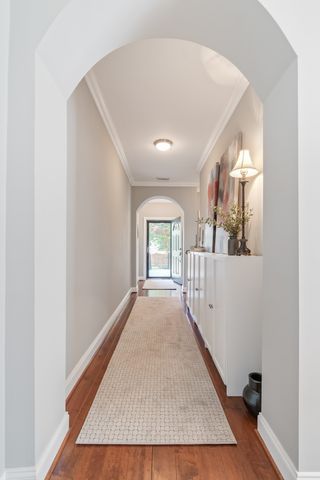 421 Meadowcrest Cir, Franklin, TN 37064