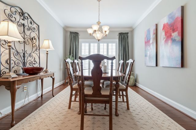 421 Meadowcrest Cir, Franklin, TN 37064