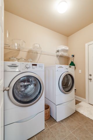 421 Meadowcrest Cir, Franklin, TN 37064