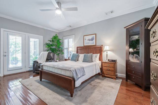 421 Meadowcrest Cir, Franklin, TN 37064