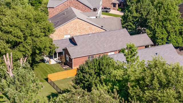 421 Meadowcrest Cir, Franklin, TN 37064
