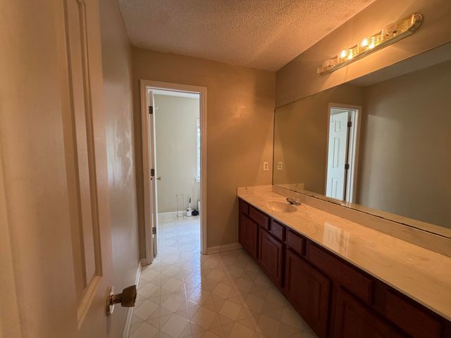 138 Adthan Circle, Goose Creek, SC 29445