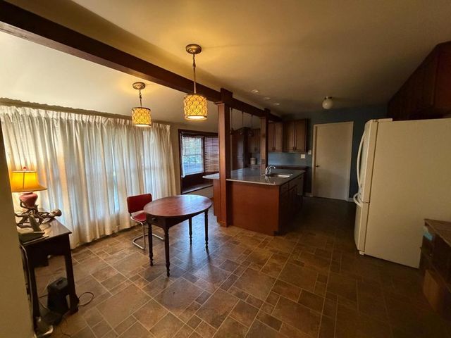 1280 Grant Road 94024, Los Altos, CA 94024