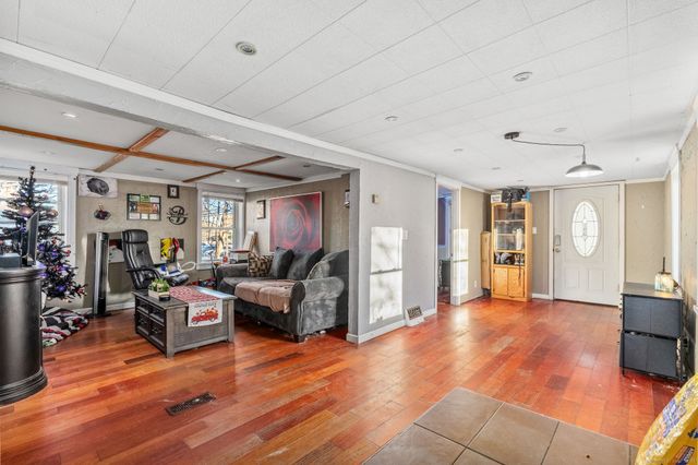 110 Merchants Avenue, Norwich, CT 06380