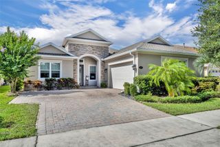 102 BEDFORD COURT, Deland, FL 32724