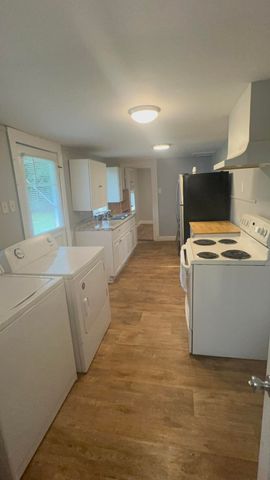 118 W Robinson Avenue, Grovetown, GA 30813