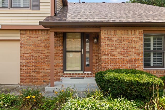 836 Chapel Pines Drive W, Indianapolis, IN 46234