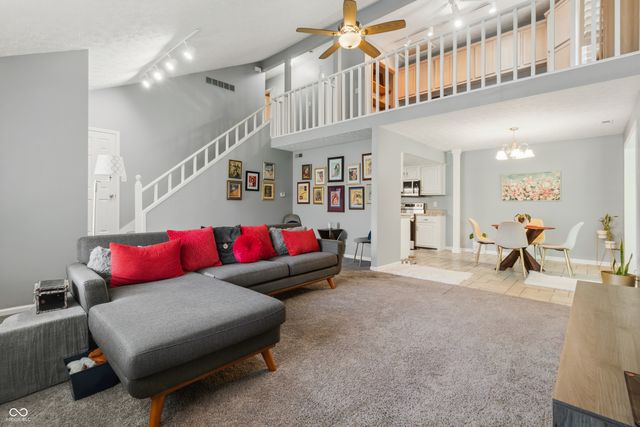 836 Chapel Pines Drive W, Indianapolis, IN 46234