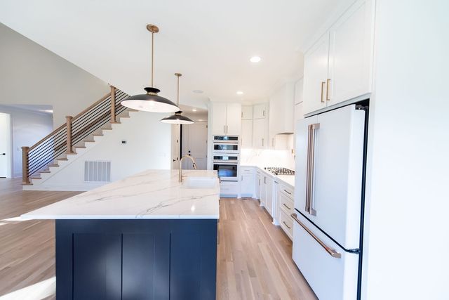 862 Harrisburg Ln, Mount Juliet, TN 37122