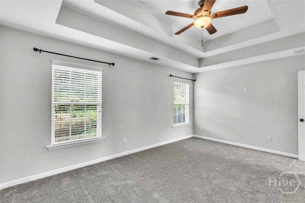 Image 18 of property listing at 185 Oak Ridge Circle, Richmond Hill, GA 31324