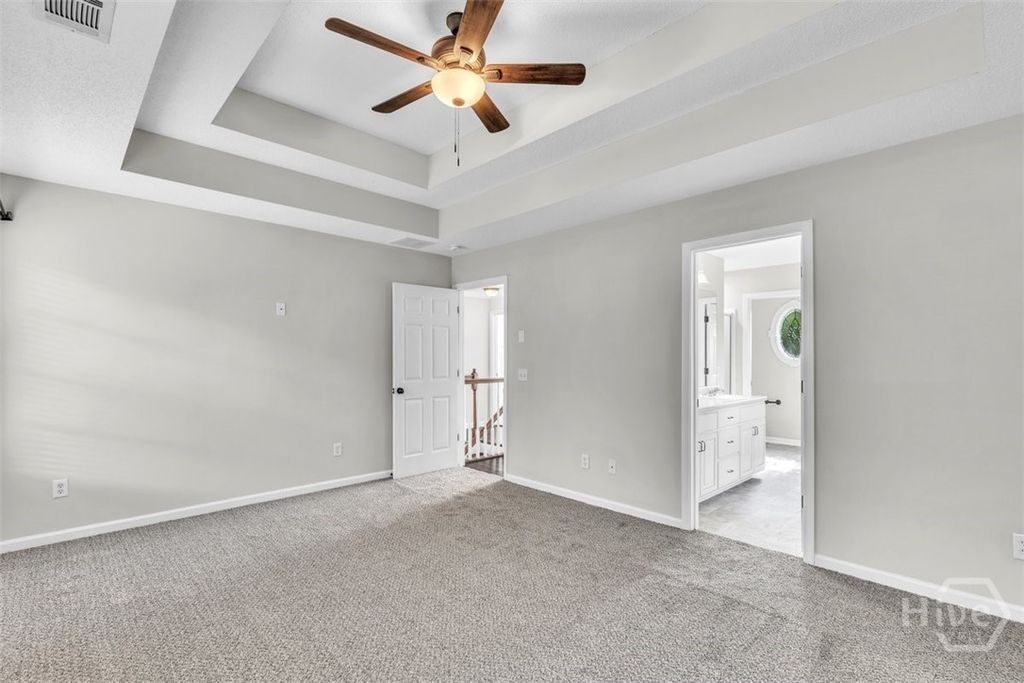 Image 20 of property listing at 185 Oak Ridge Circle, Richmond Hill, GA 31324