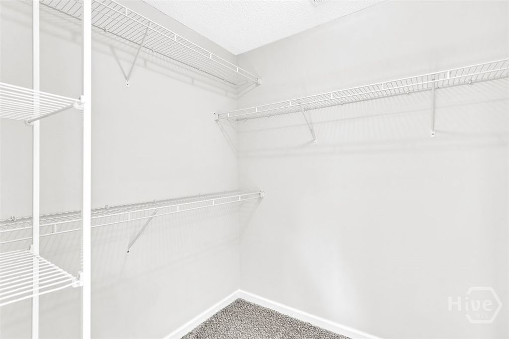 Image 23 of property listing at 185 Oak Ridge Circle, Richmond Hill, GA 31324