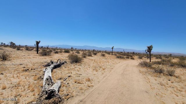 Ave L8 & 196th St E, Lancaster, CA 93535